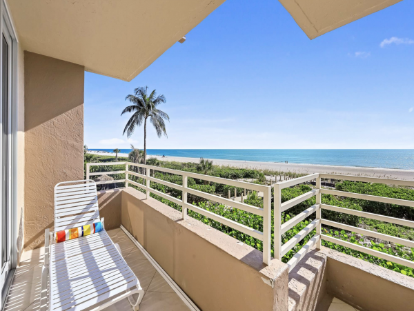 Stunning Lanai Overlooking the Gulf & Beach